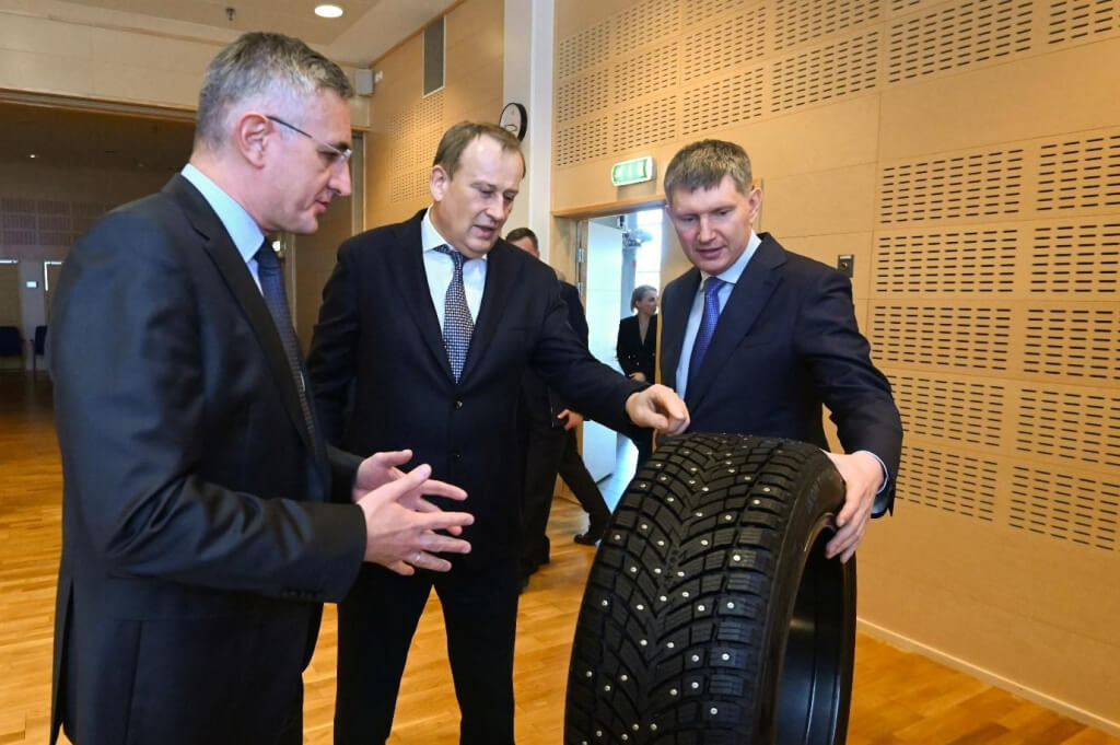 Глава Минэкономразвития оценил научно-производственный потенциал Ikon Tyres